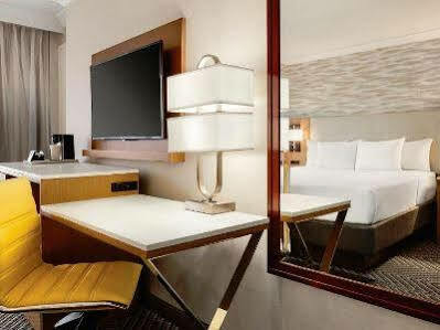 Downtown-inner Harbor Hotel 3*